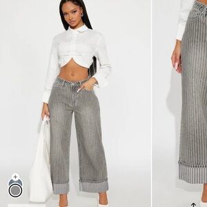 Fashion Nova Gray Striped Cropped Wide-Leg Jeans